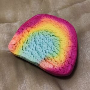 Lush rainbow bubble bar